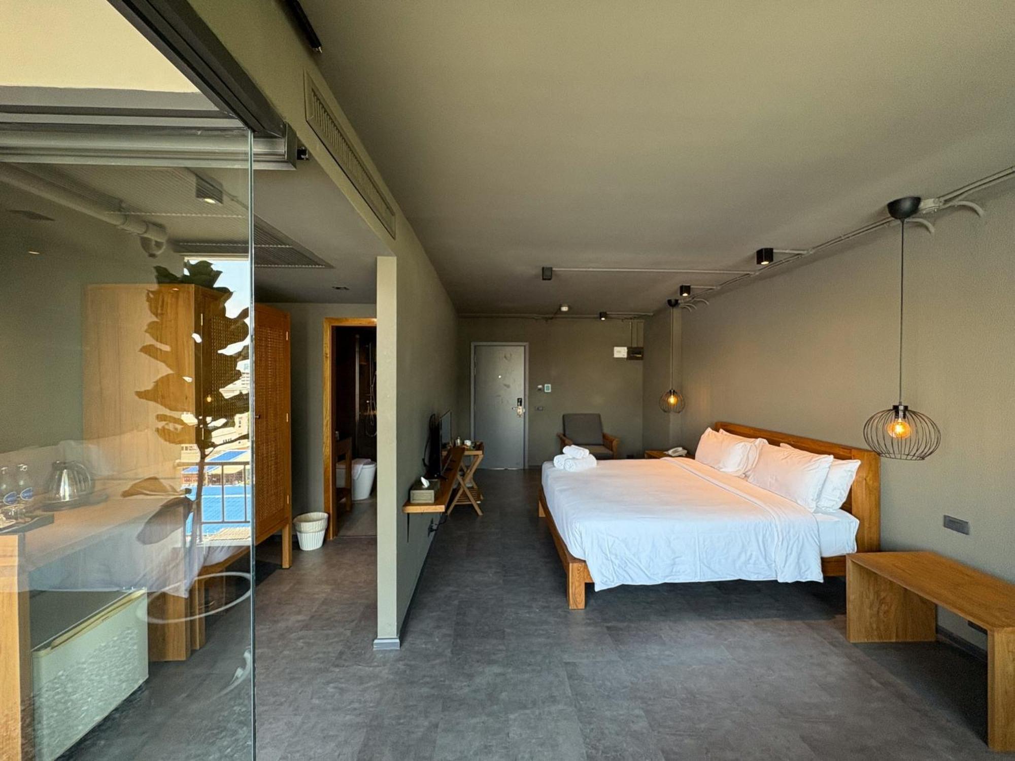 Centric Place Hotel Bangkok Exterior foto