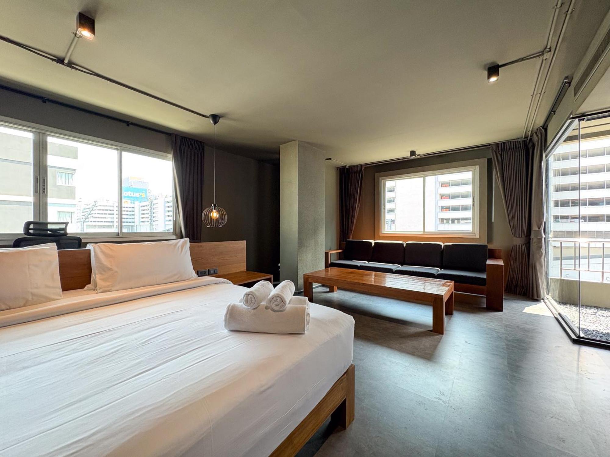 Centric Place Hotel Bangkok Exterior foto